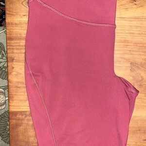 Red High-Waisted Legging-Shorts